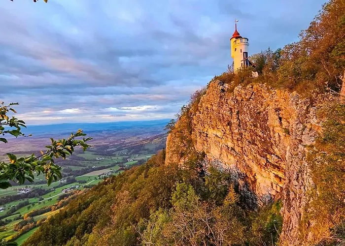 Appartement Loftartige In Mit Schwimmteich
